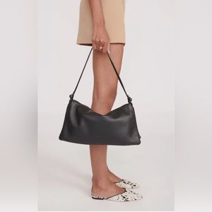 Staud Vivi Leather shoulder bag